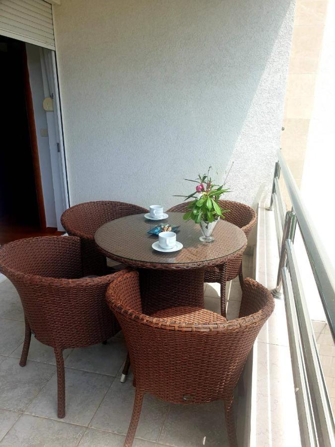 City & Sea Apartments Budva Bilik gambar