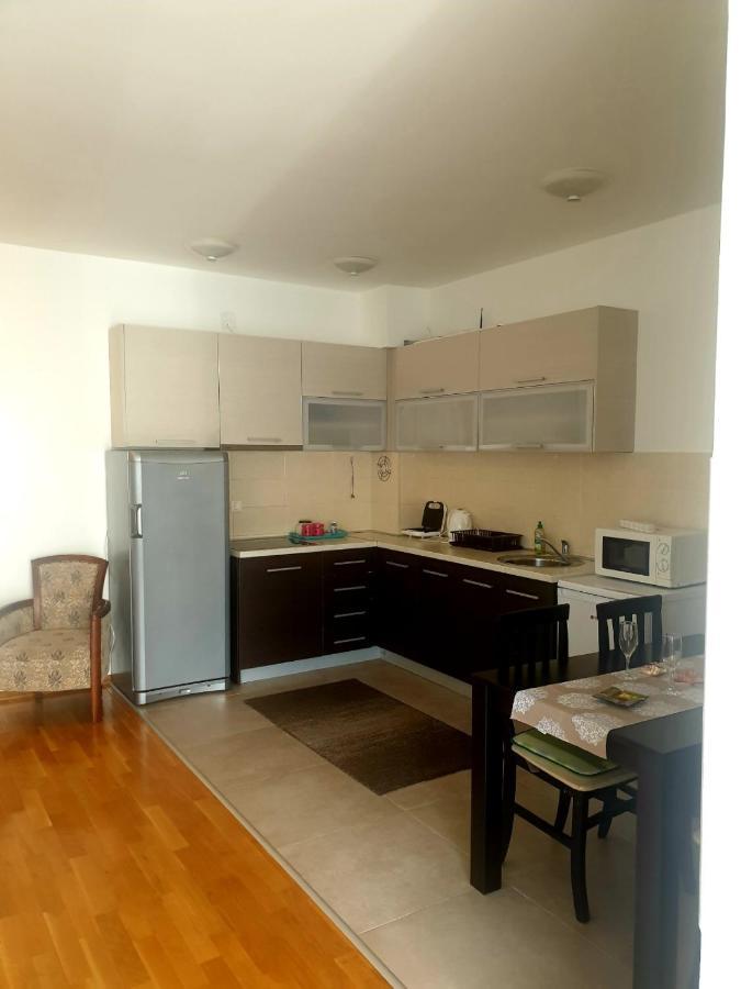 City & Sea Apartments Budva Bilik gambar