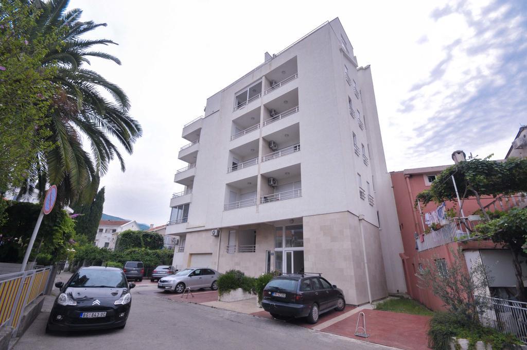 City & Sea Apartments Budva Luaran gambar